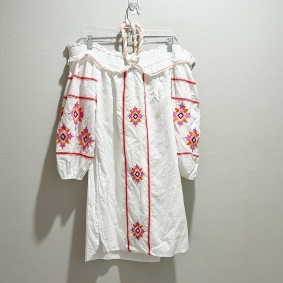 Q & A Women’s White Multi Embroidered Off The Shoulder Ruffle Dress Tie Neck M - Picture 2 of 8